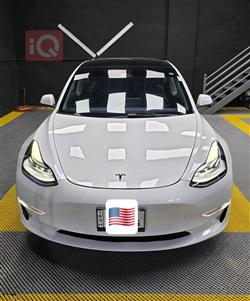 تسلا موديل 3